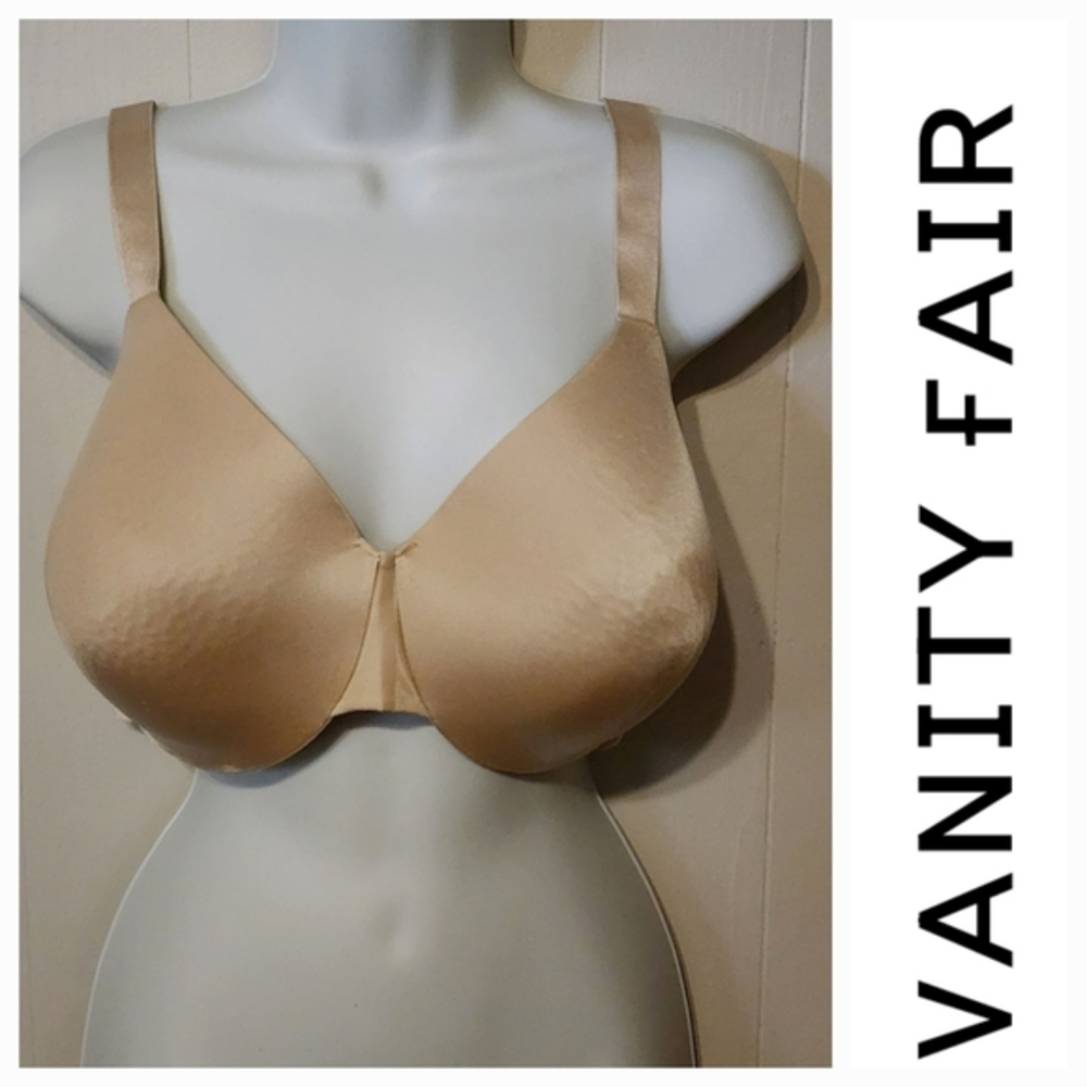 Vanity Fair 40DD Bra Wide Band Bra Padded Underwire Tan Nearly Invisible